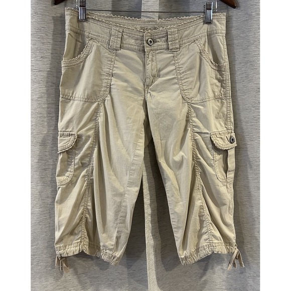 Women's y2k Low Rise Khaki Capris Cargo Pants Arizona Size 5 - Picture 1 of 4